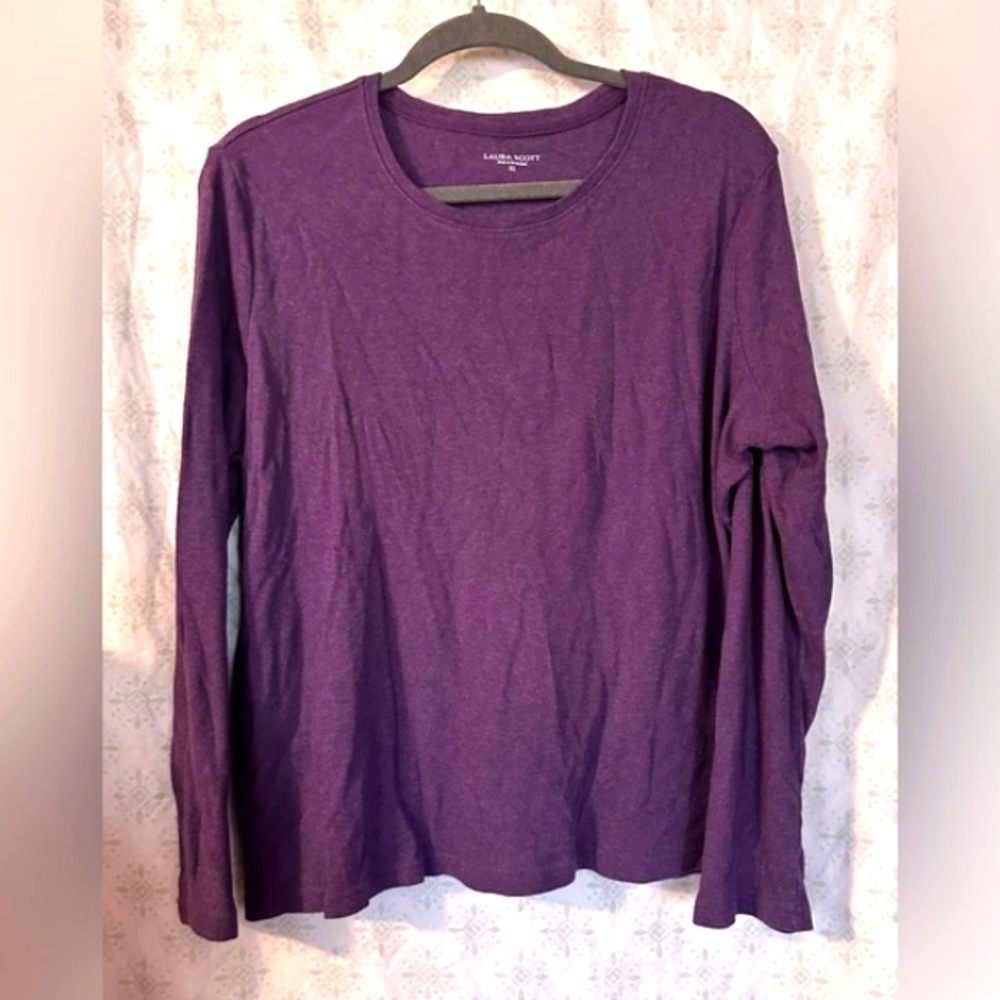 Laura Scott size XL